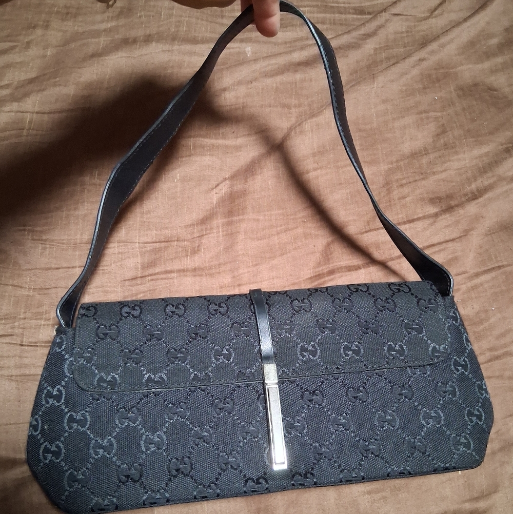 GUCCI VINTAGE BLACK JACKIE GG JACQUARD SHOULDER BAG SILVER  LOCKING HARDWARE
